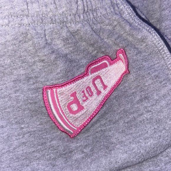 2008 RARE HTF PINK VICTORIAS SECRET VARSITY GREY AND PINK SWEATSUIT - Picture 5 of 15